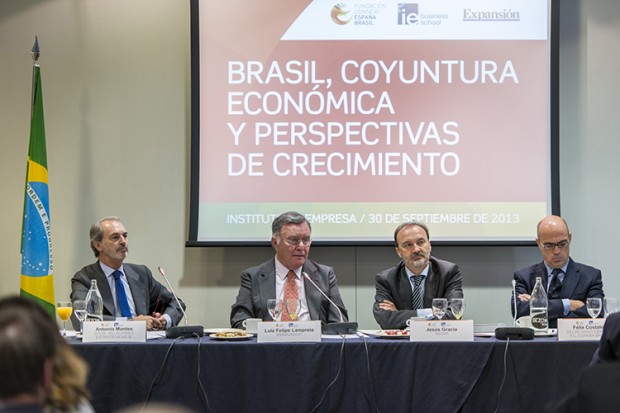 Luiz Felipe Lampreia explica las claves de la economía brasileña